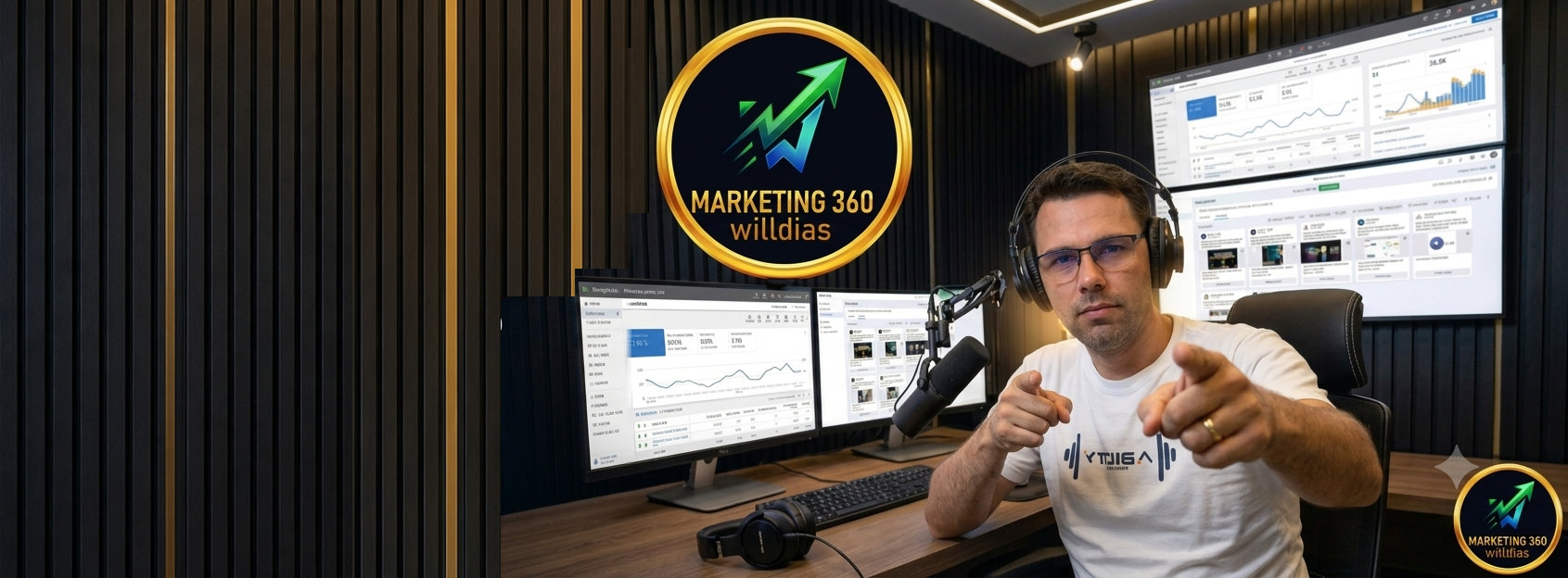 Wilian Makoski em seu espaço de trabalho da Marketing 360 Willdias